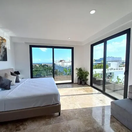 Pent House 1 Ocean View Bedroom
